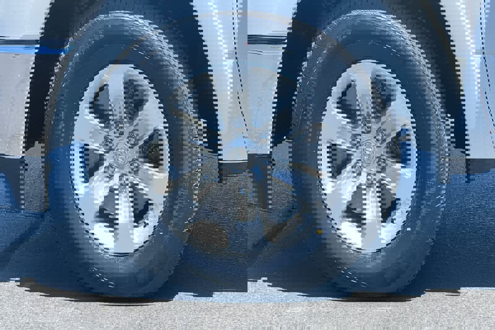 Used 2020 RAM 1500 Laramie image 28