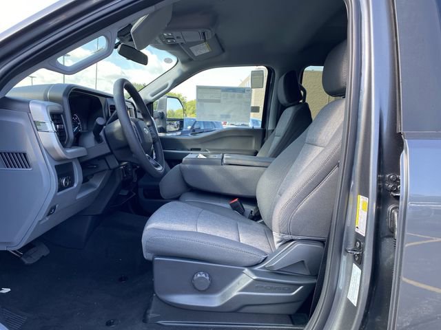 New 2026 Ford F350 XL image 4
