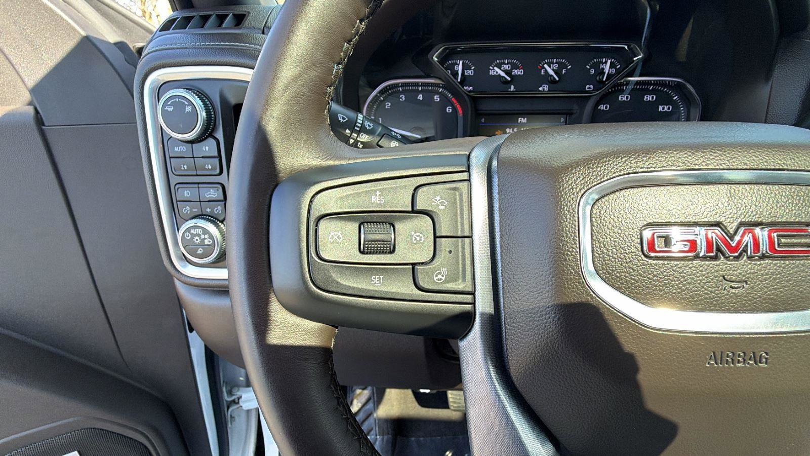 Used 2019 GMC Sierra 1500 SLT w/ SLT Premium Plus Package image 25