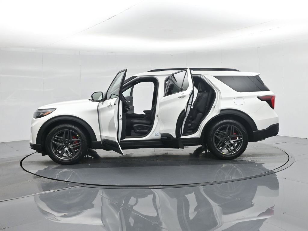 New 2026 Ford Explorer ST w/ Sun And Sound Package image 37