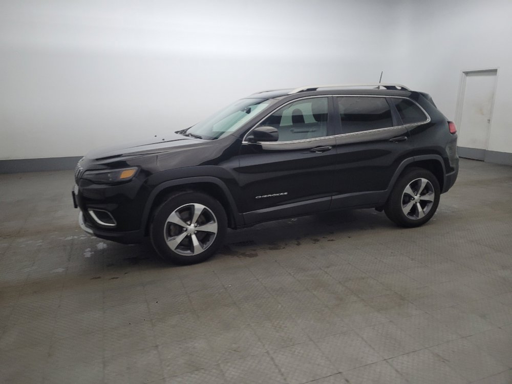 Used 2019 Jeep Cherokee Limited image 2