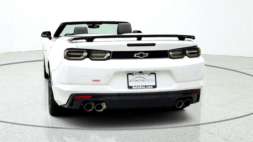 Used 2022 Chevrolet Camaro SS w/ Redline Edition RWD image 6