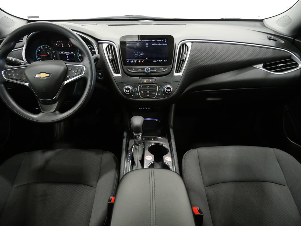 Used 2025 Chevrolet Malibu LT FWD image 10