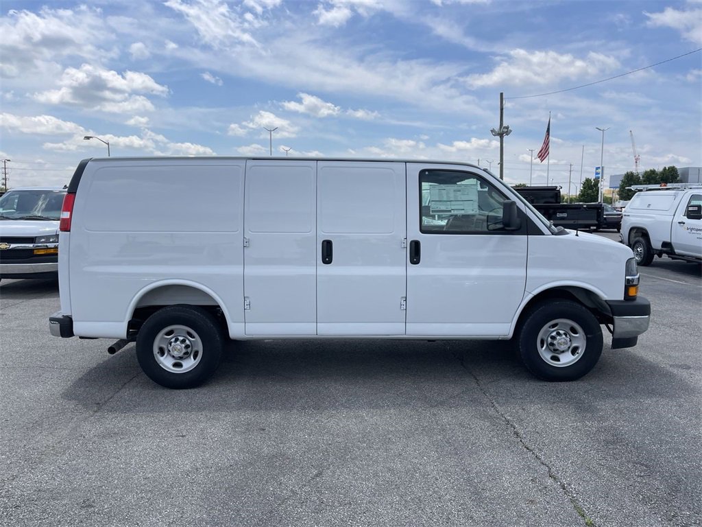 New 2025 Chevrolet Express 2500 w/ Driver Convenience Package image 5