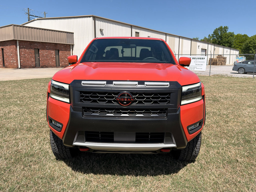 Used 2025 Nissan Frontier PRO-4X w/ Pro Convenience Package AWD/4WD image 8