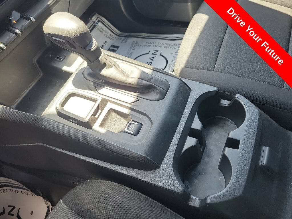 Used 2023 Chevrolet Colorado W/T RWD image 16