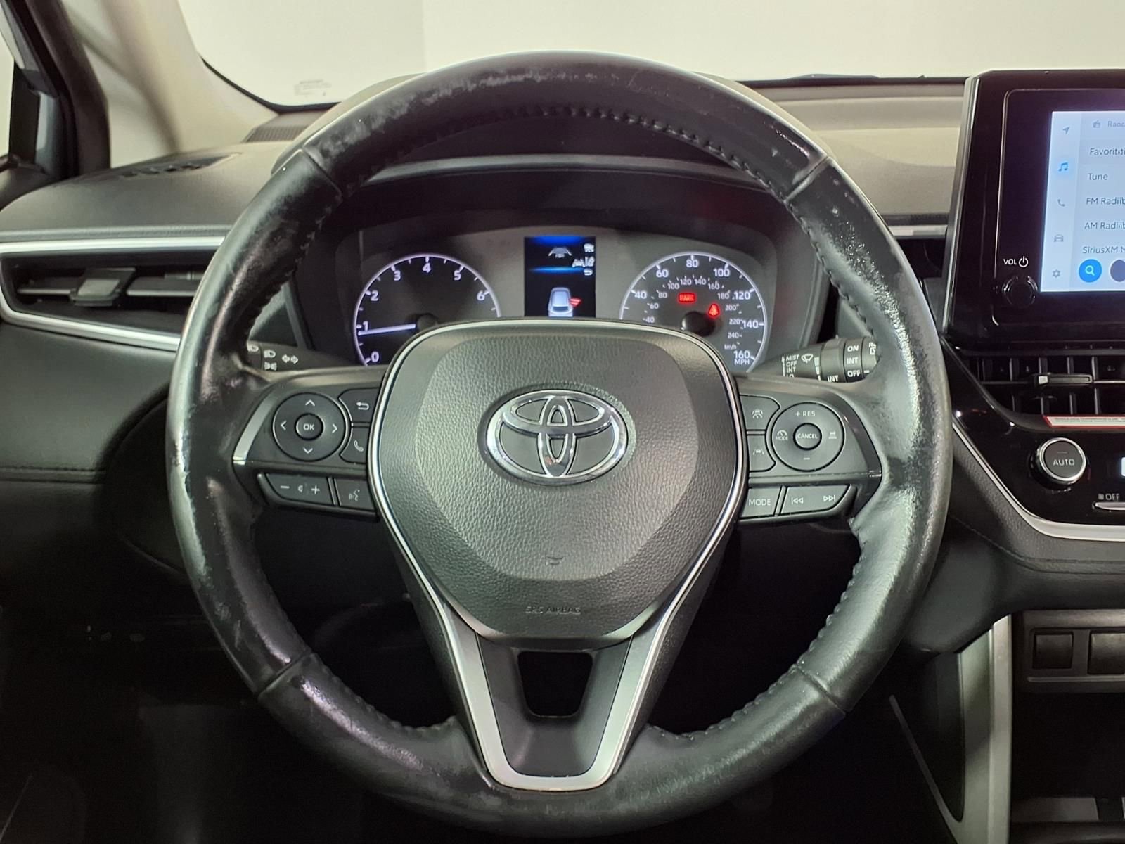 Used 2024 Toyota Corolla Cross LE image 22