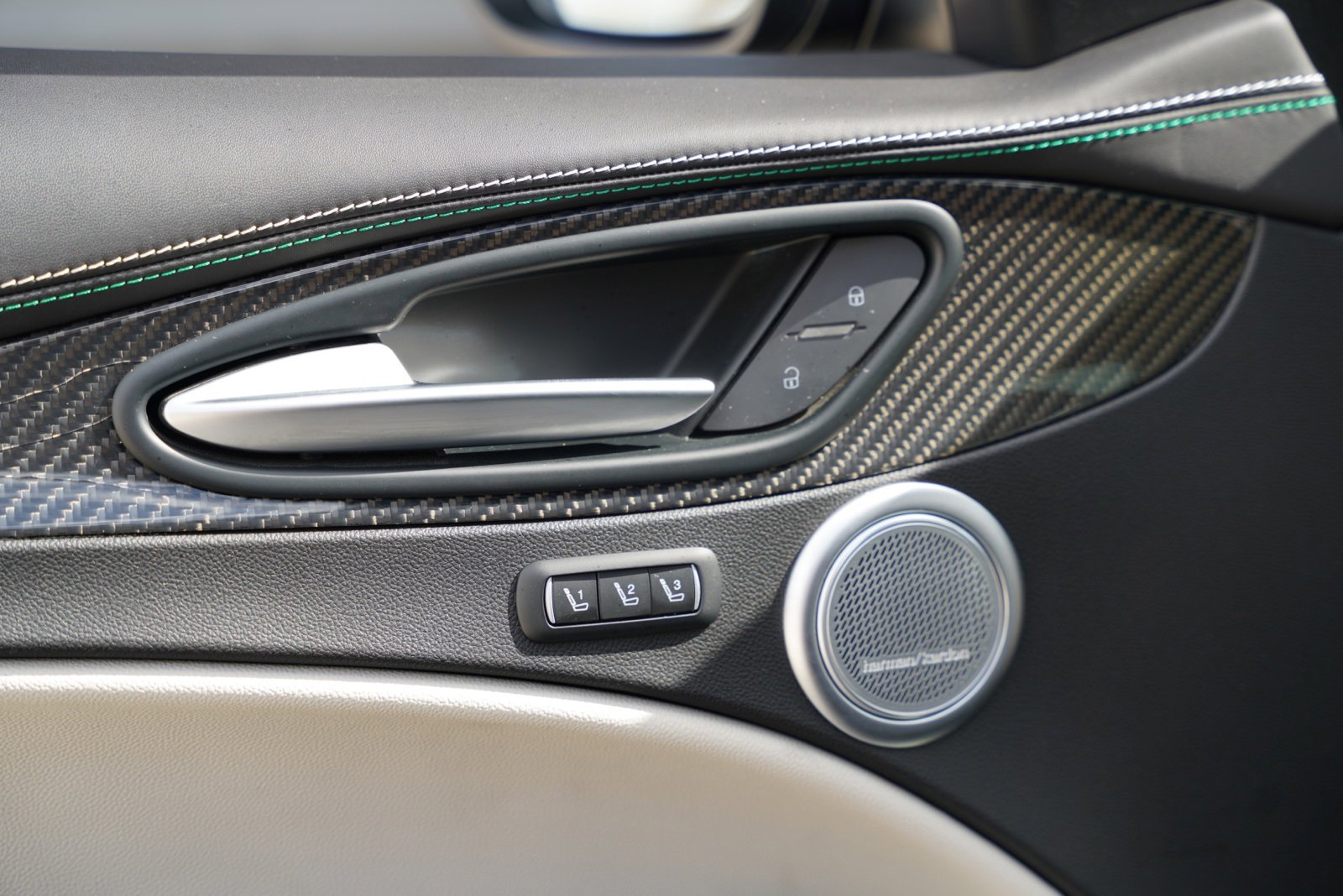 Used 2019 Alfa Romeo Stelvio Quadrifoglio w/ Nero Edizione image 12