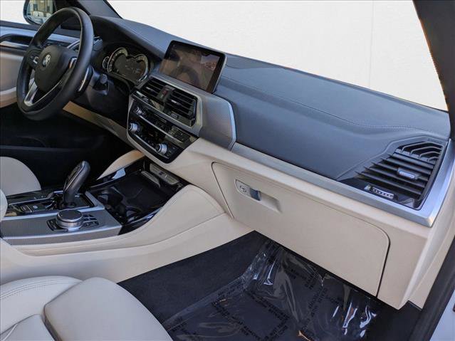 Used 2019 BMW X4 M40i w/ Driving Assistance Package image 23