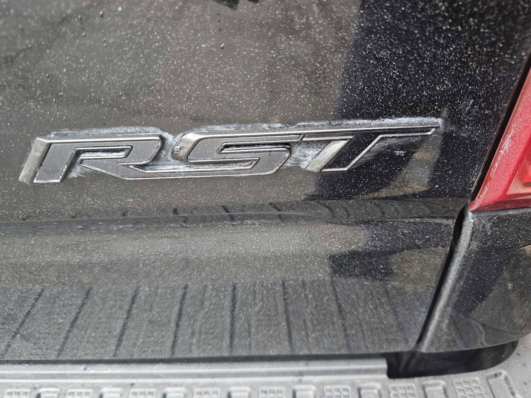 Used 2023 Chevrolet Silverado 1500 RST w/ Convenience Package II image 8