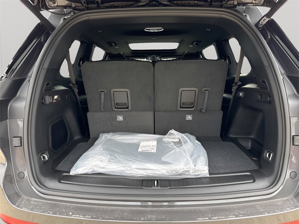 New 2025 Jeep Grand Cherokee L Limited image 19