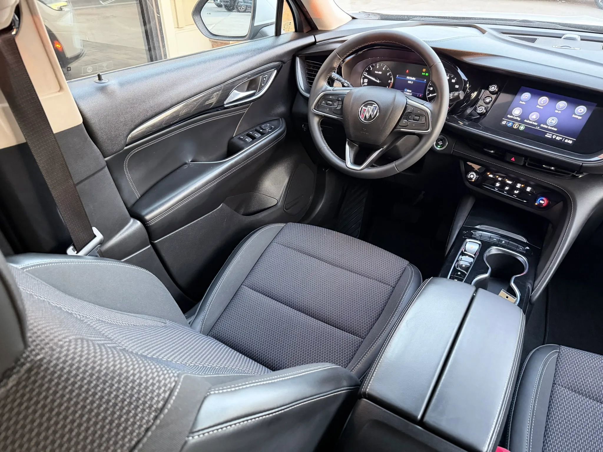 Used 2022 Buick Envision Preferred w/ Safety Package FWD image 9