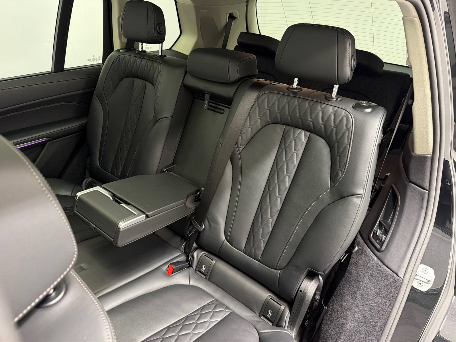 Used 2026 BMW X7 xDrive40i AWD/4WD image 19