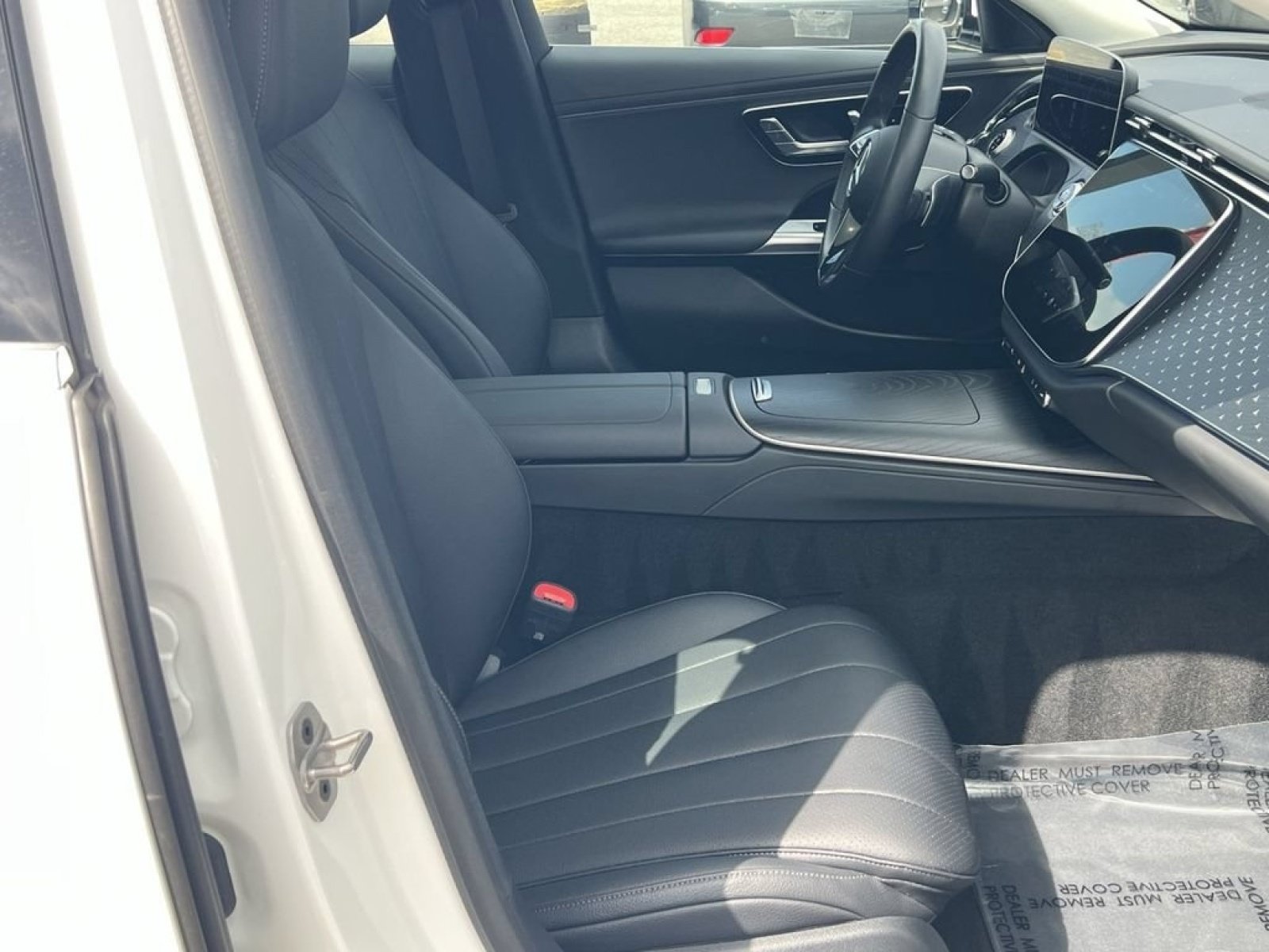 Used 2025 Mercedes-Benz E 450 4MATIC Sedan image 29