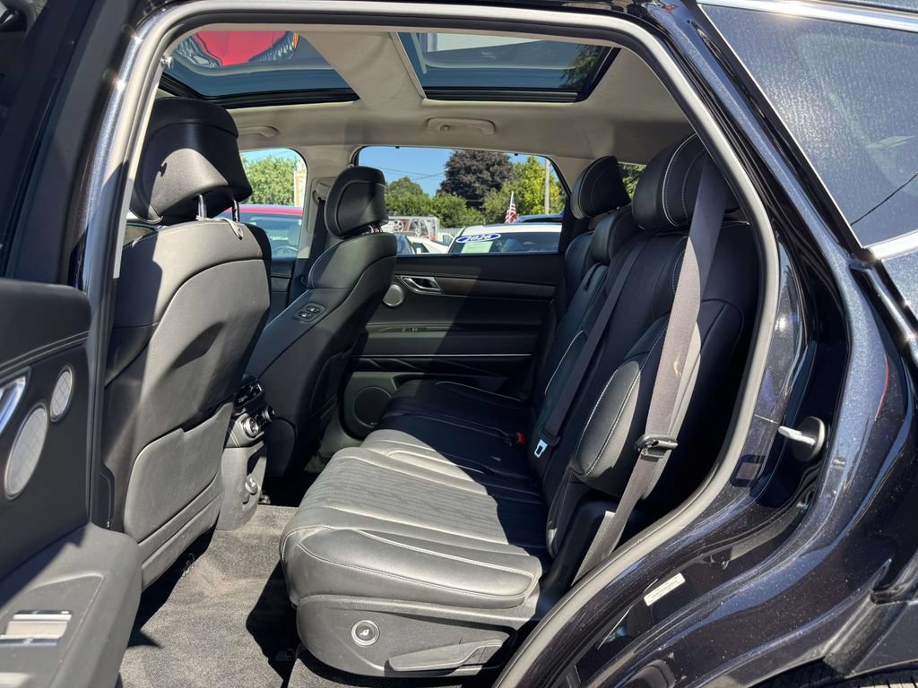 Used 2021 Genesis GV80 3.5T Advanced + AWD/4WD image 12