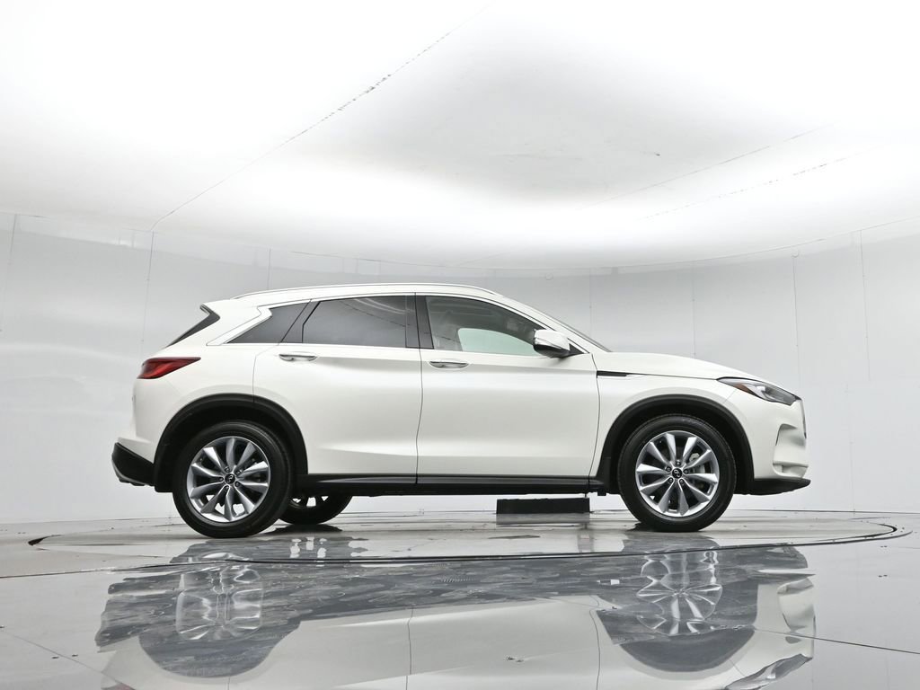 Used 2022 INFINITI QX50 Luxe image 50