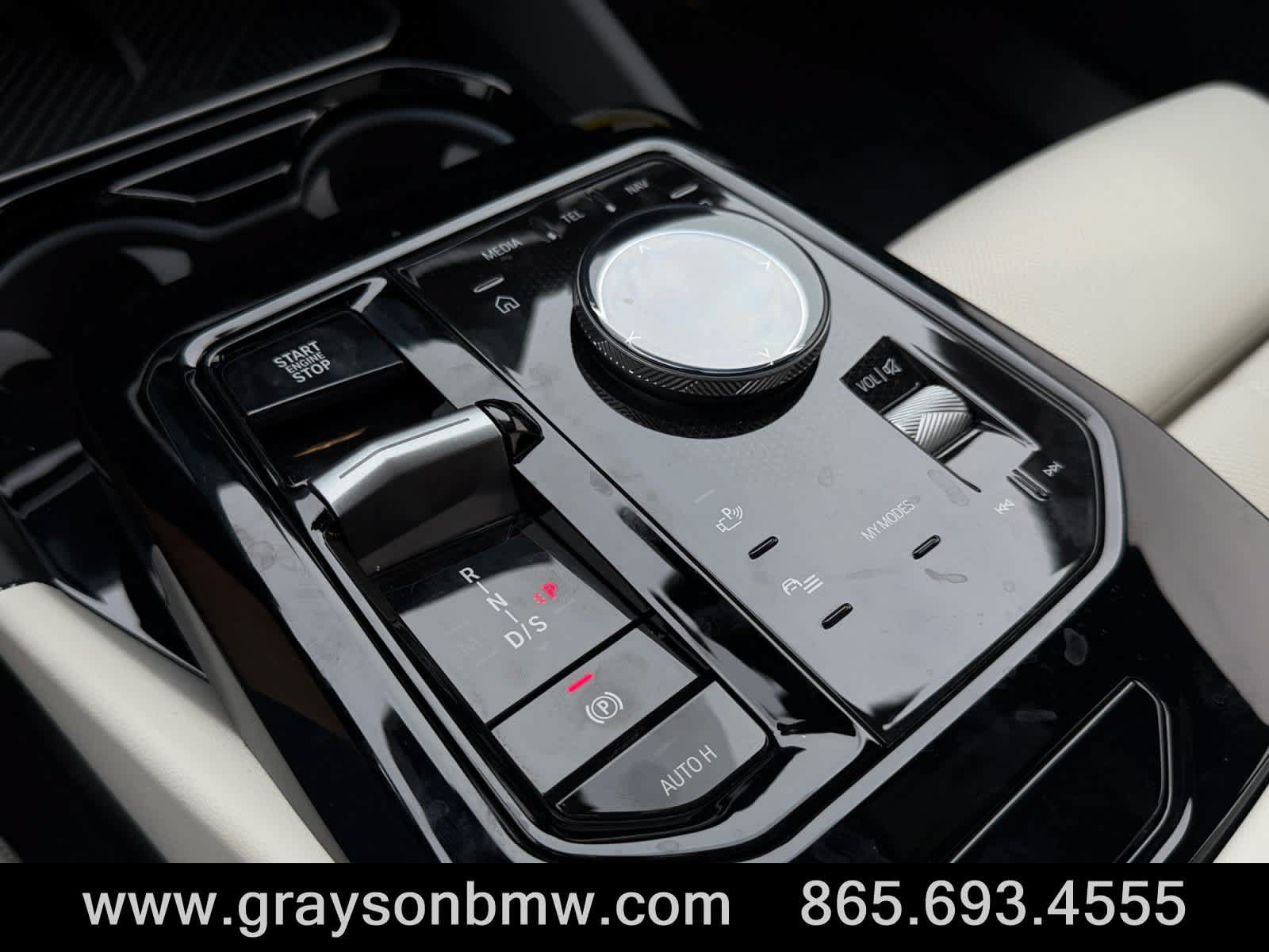 Used 2026 BMW 540i xDrive AWD/4WD image 27