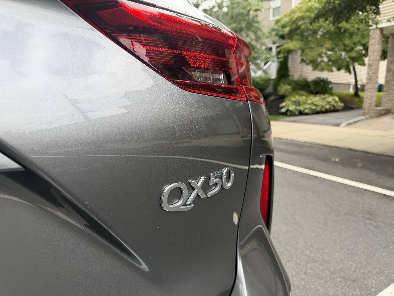 Used 2019 INFINITI QX50 Essential w/ Premium Heat Package AWD/4WD image 7