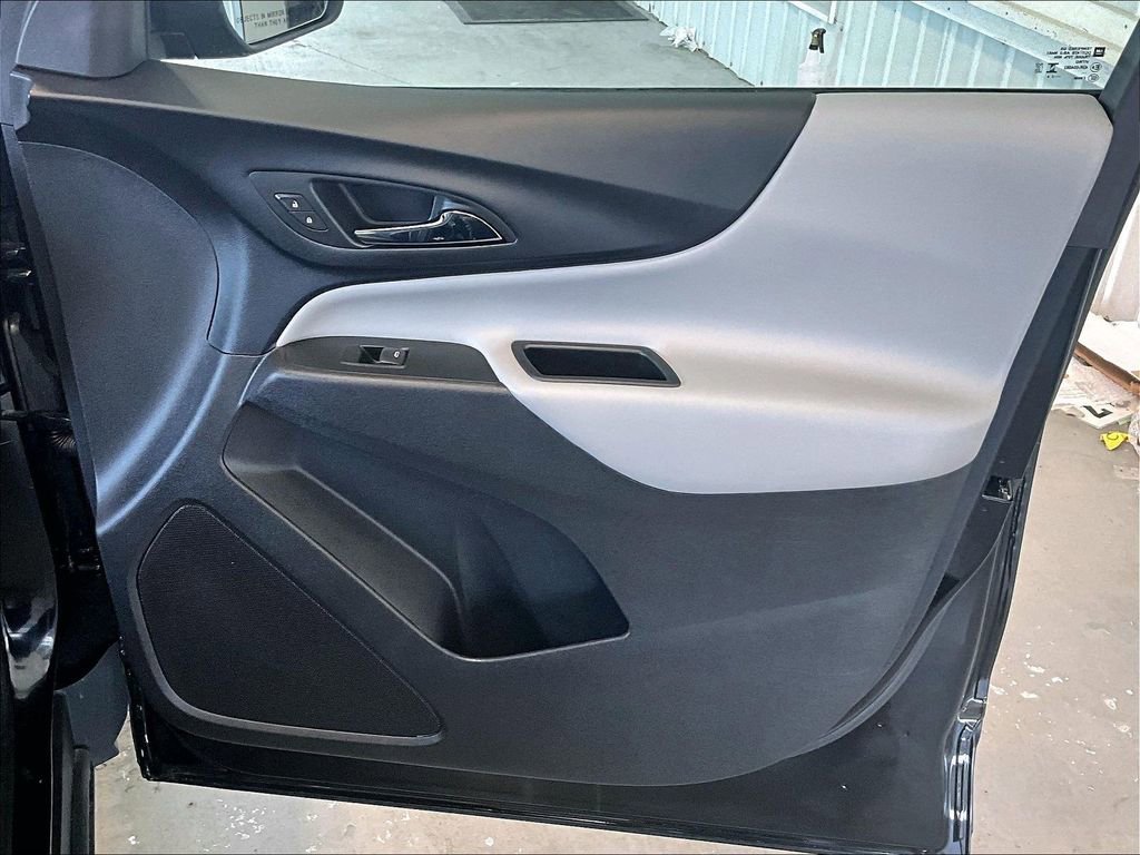 Used 2024 Chevrolet Equinox LS image 12