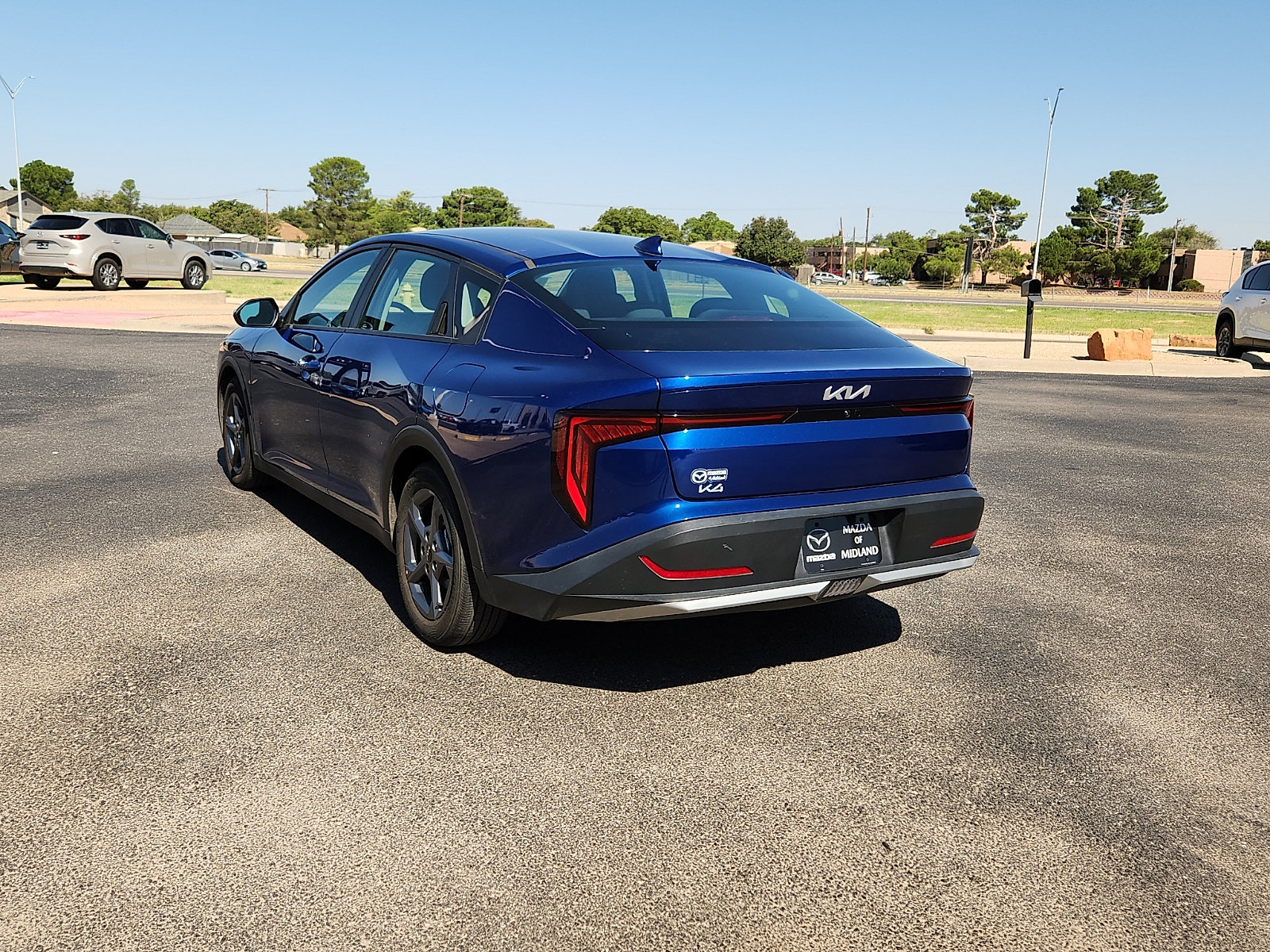 Used 2025 Kia K4 FWD image 4