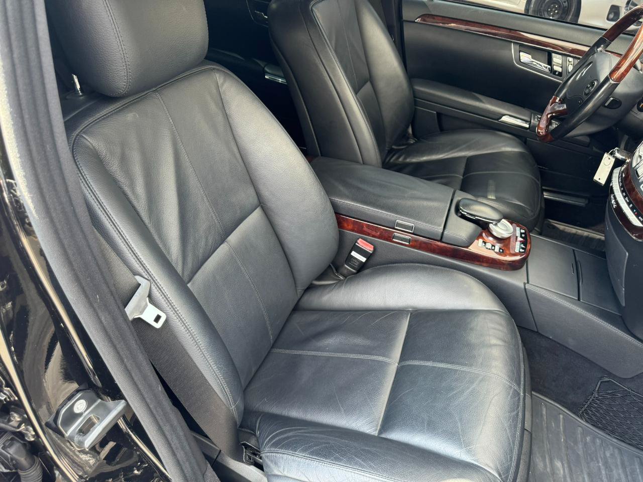 Used 2007 Mercedes-Benz S 550 4MATIC image 31