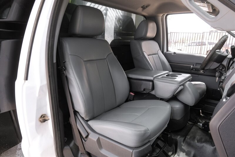 Used 2015 Ford F550 4x4 Regular Cab Super Duty image 20