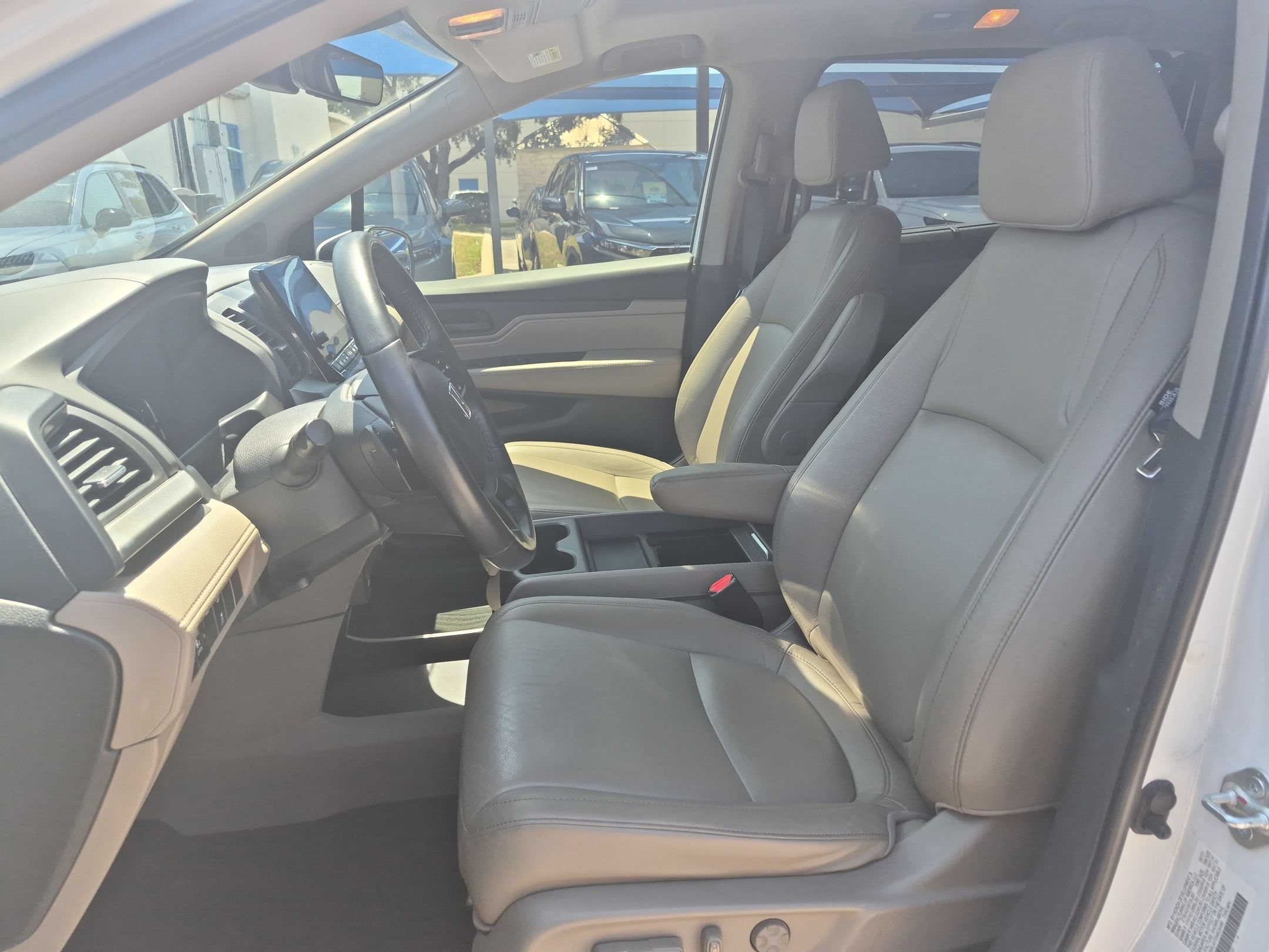 Certified 2022 Honda Odyssey EX-L image 9