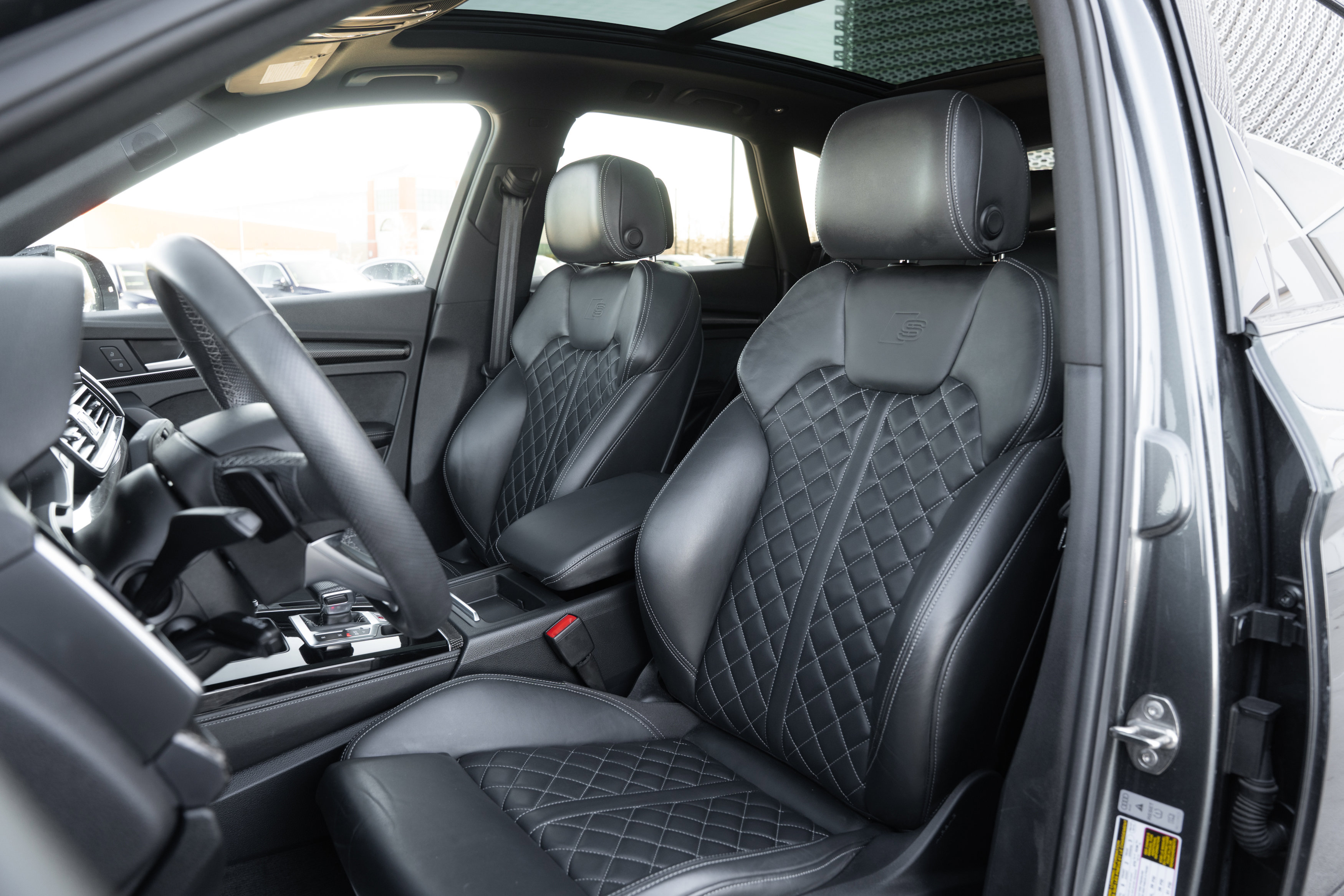 Certified 2022 Audi SQ5 Premium Plus w/ Premium Plus Package image 25