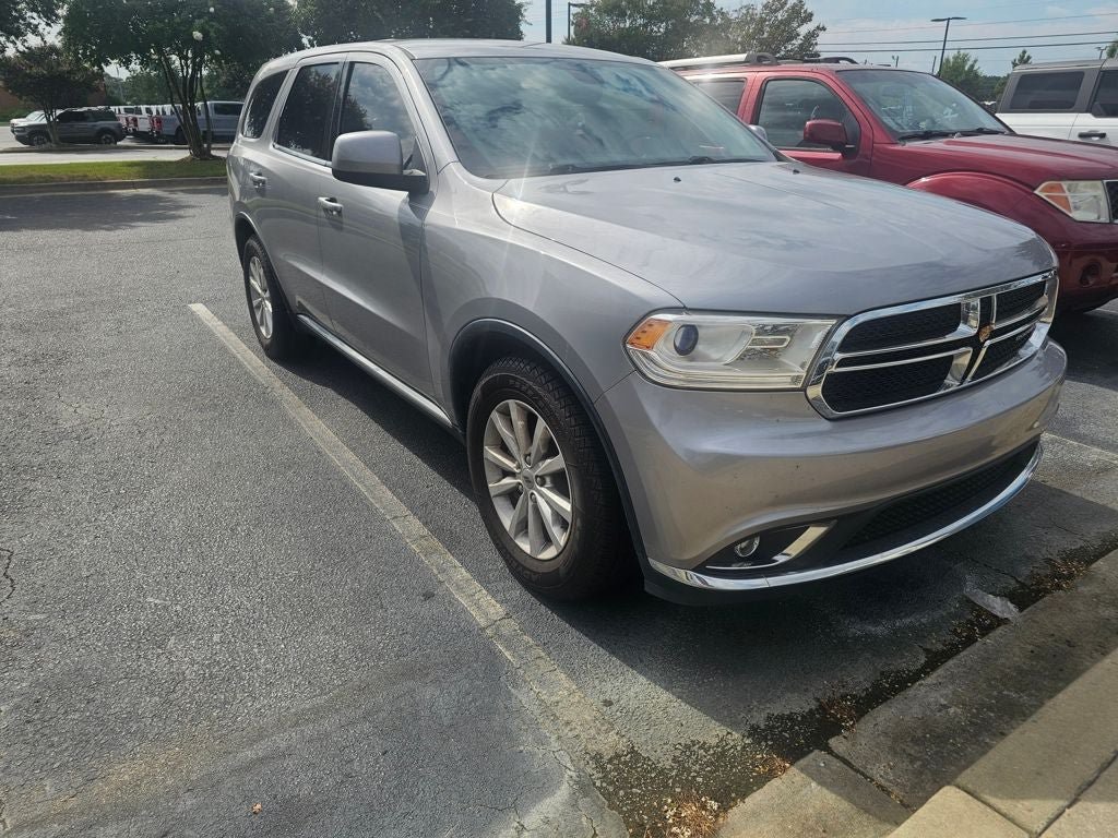 Used 2019 Dodge Durango SXT w/ 3rd Row Seating Group RWD image 2