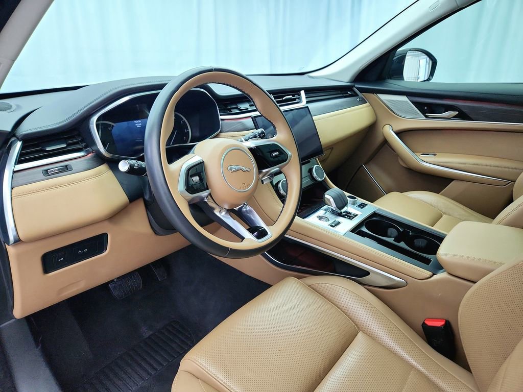 Used 2023 Jaguar F-PACE S image 10