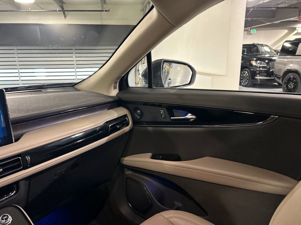 Certified 2023 Lincoln Nautilus Reserve w/ Equipment Group 201A AWD/4WD image 26