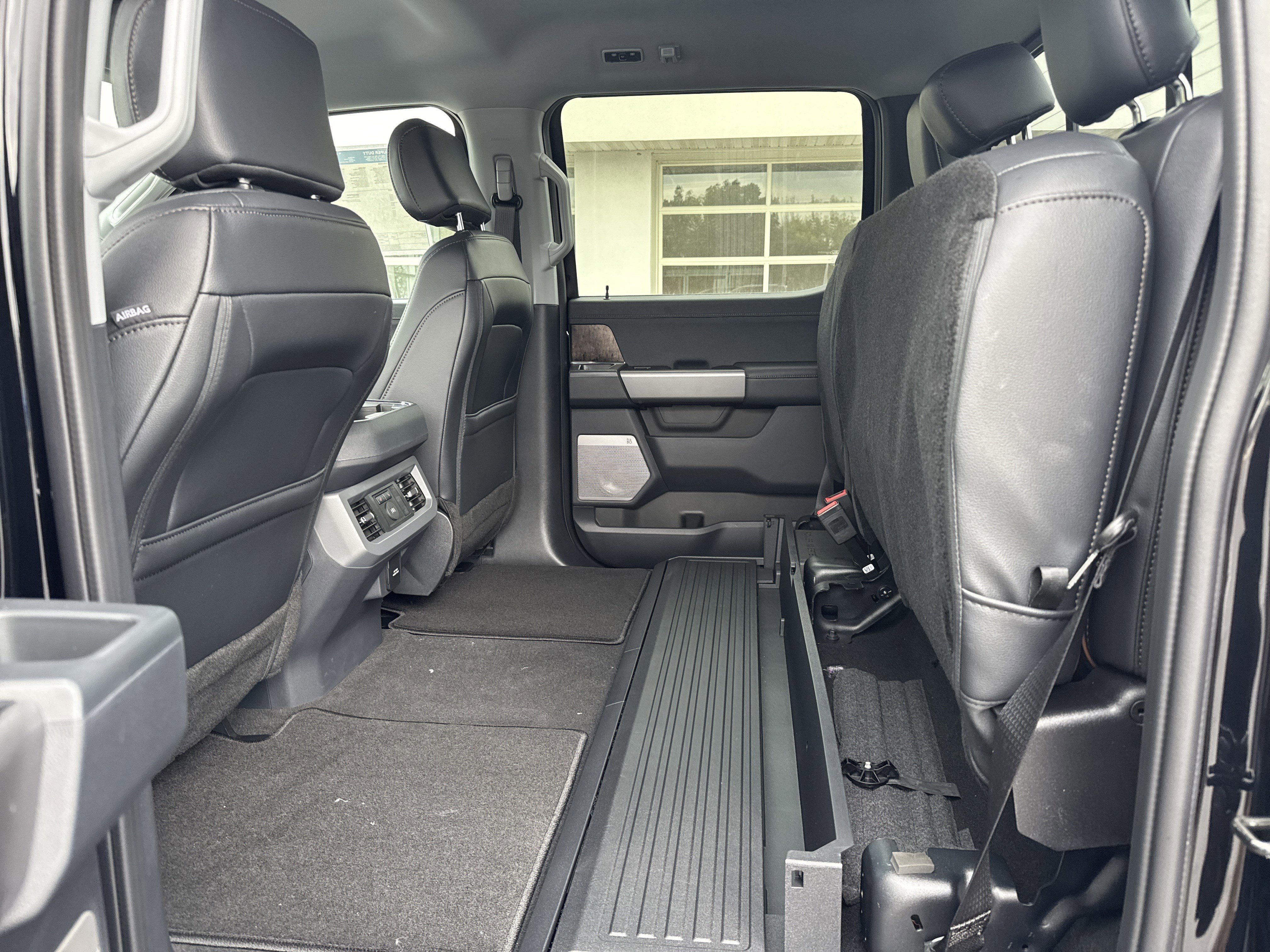 New 2026 Ford F350 Lariat image 37
