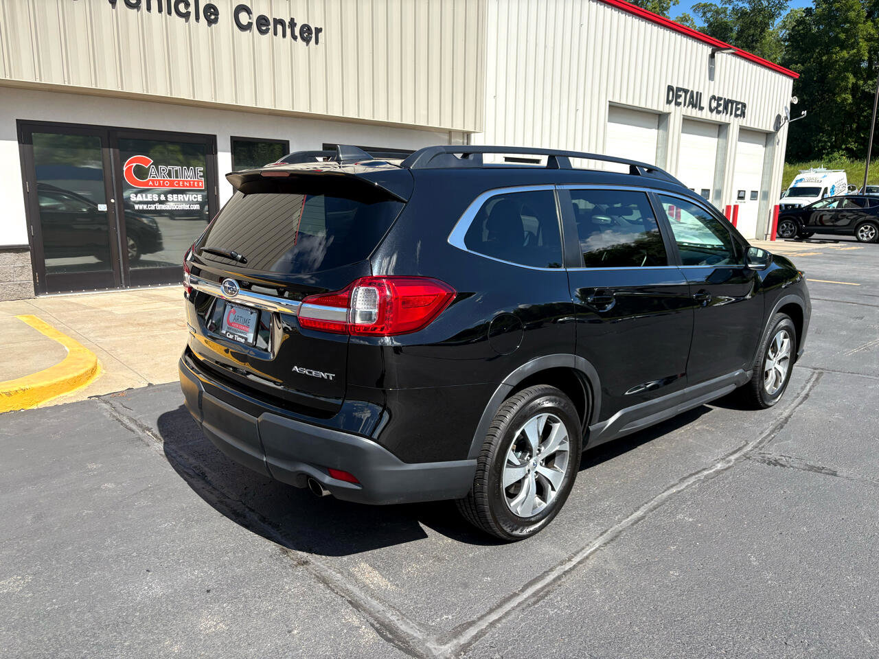 Used 2021 Subaru Ascent Premium image 8