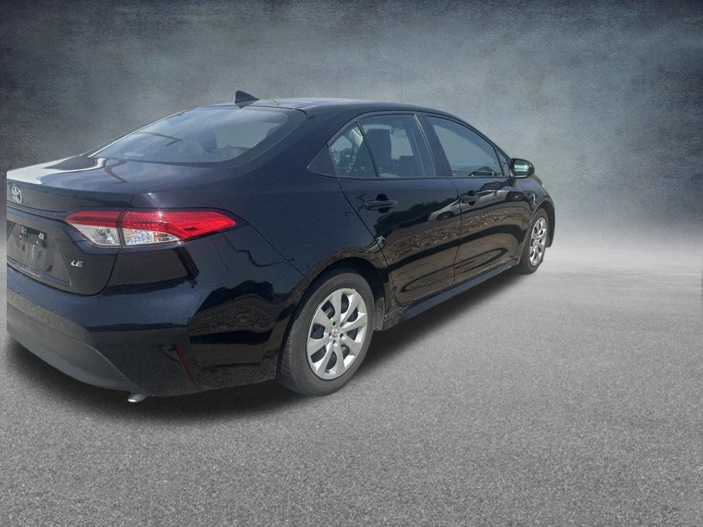 Used 2025 Toyota Corolla LE FWD image 28