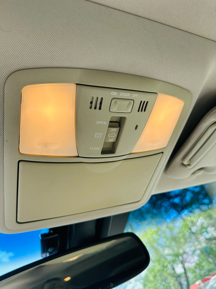 Used 2014 Nissan Murano SL w/ Navigation Package image 20