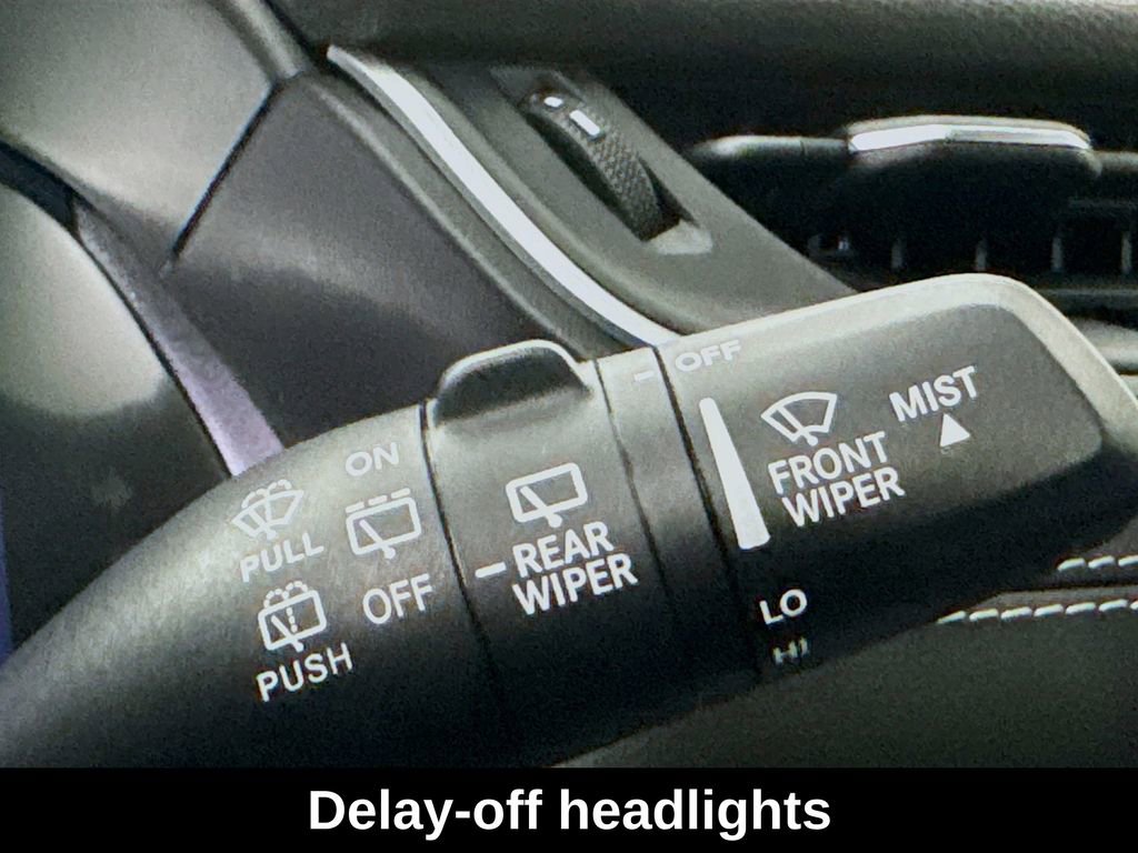 Used 2022 Jeep Grand Cherokee L Limited RWD image 14