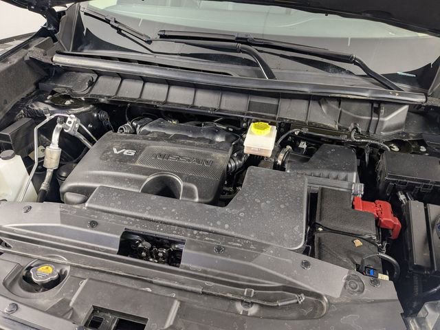 Used 2023 Nissan Pathfinder SL w/ Black Appearance Package image 38