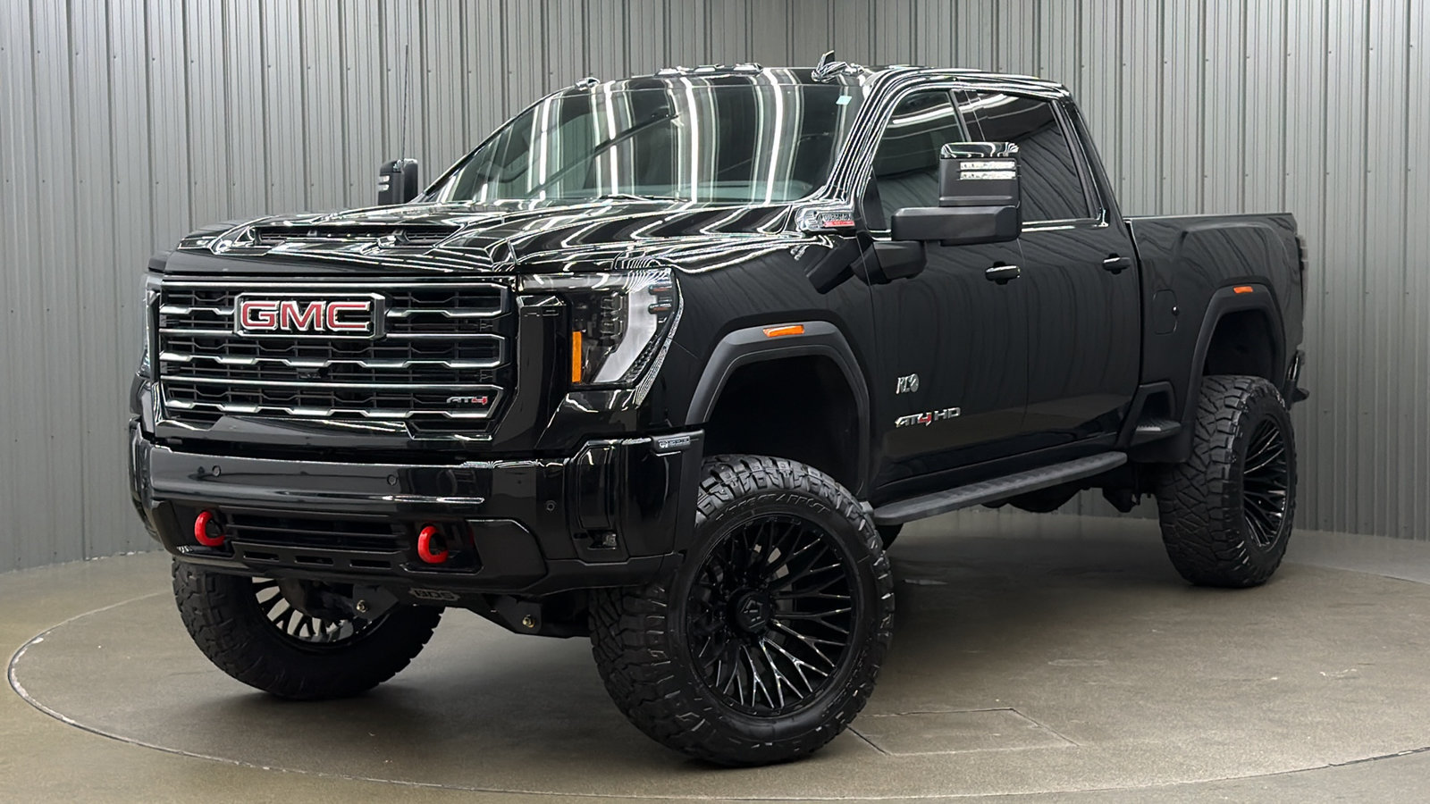 Used 2025 GMC Sierra 2500 AT4 w/ AT4 Premium Plus Package
