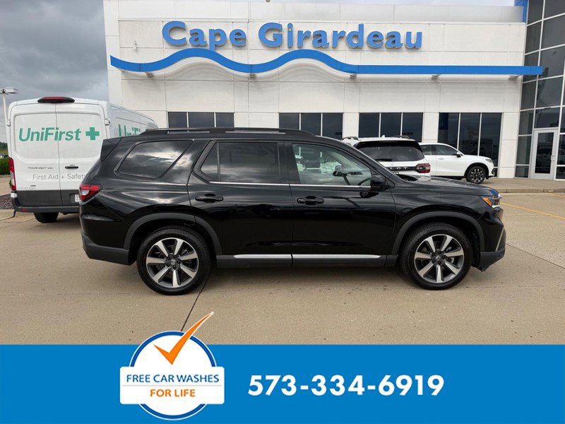 Used 2024 Honda Pilot Elite