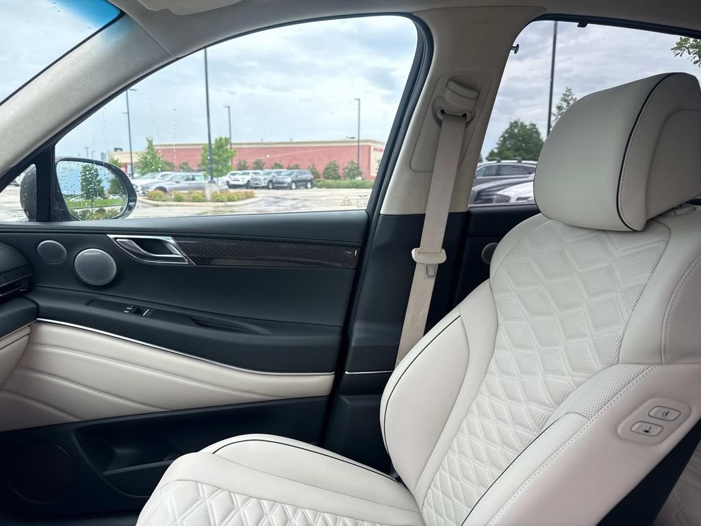 New 2026 Genesis GV80 3.5T e-SC AWD/4WD image 18