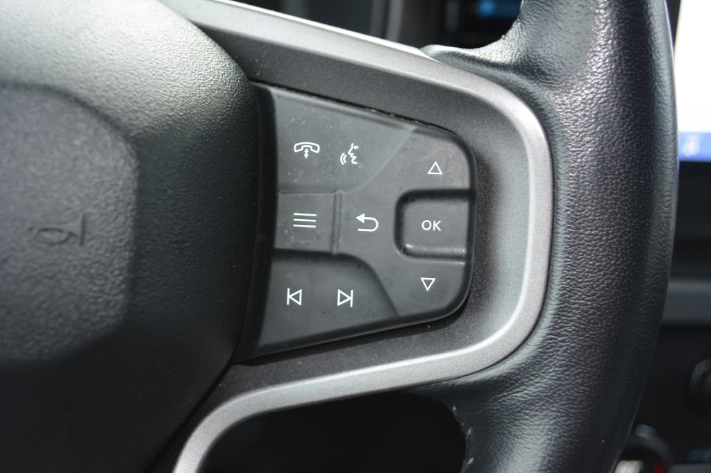 Used 2023 Ford Bronco Black Diamond w/ Sasquatch Package image 14