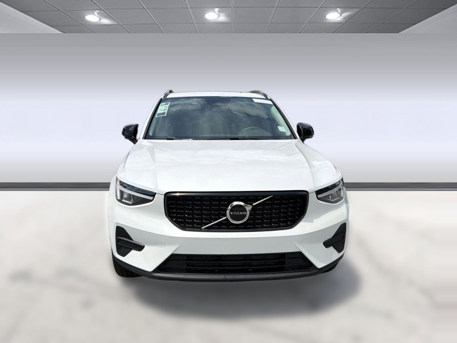 New 2026 Volvo XC40 B4 Core w/ Protection Package FWD image 6