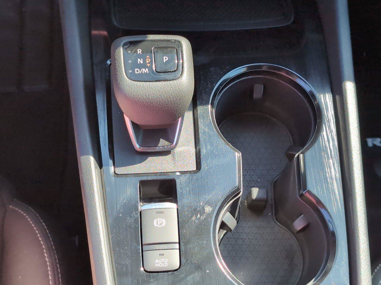 Used 2023 Nissan Rogue S FWD image 25