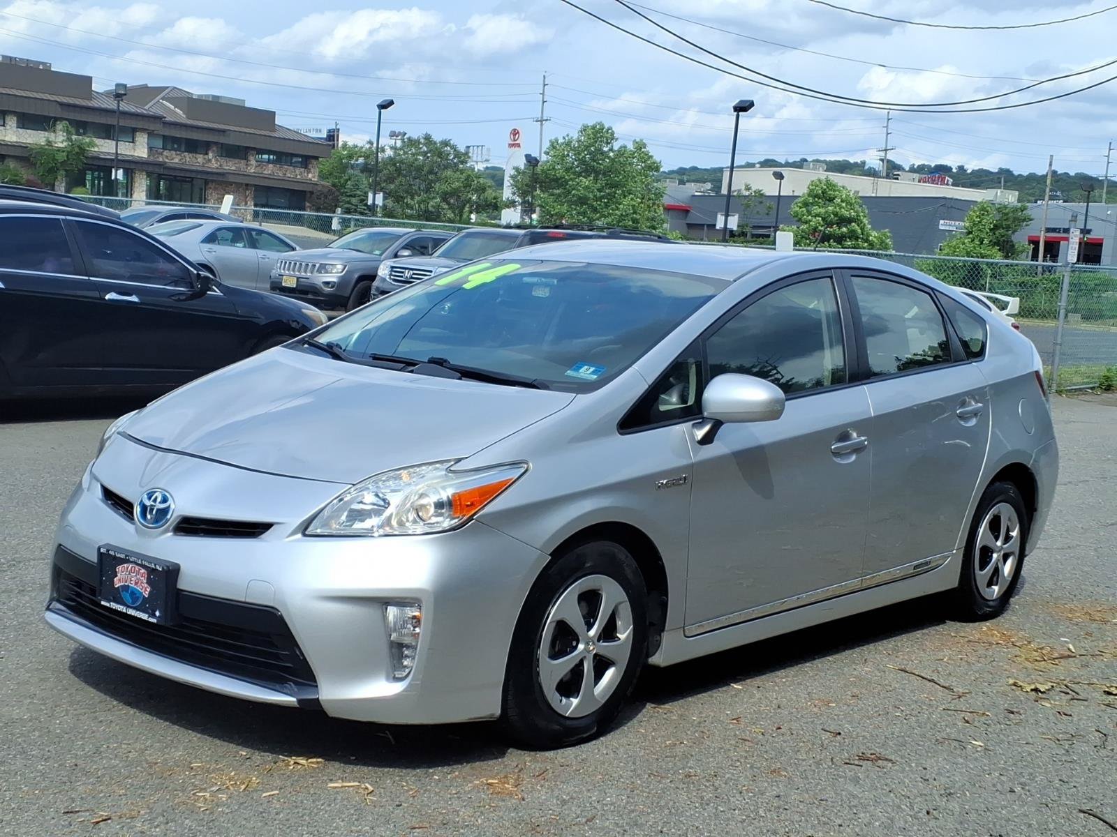 Used 2014 Toyota Prius Four FWD image 3