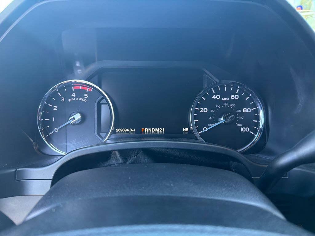 Used 2018 Ford F350 Platinum AWD/4WD image 15