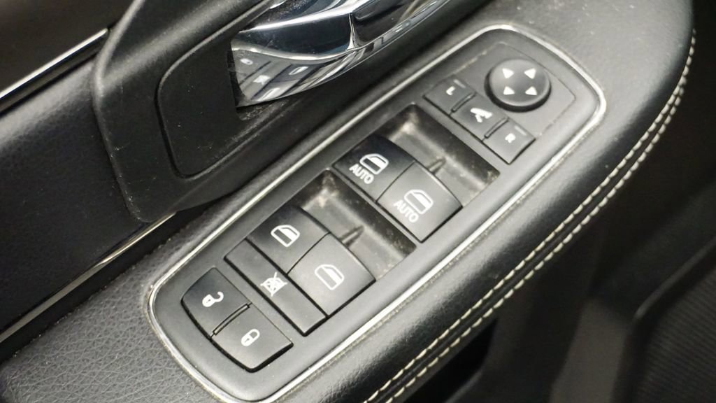 Certified 2018 RAM 1500 Sport w/ Convenience Group image 24