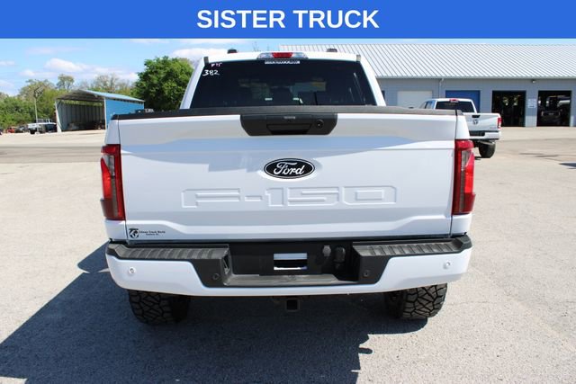 Used 2024 Ford F150 XLT w/ XLT Black Appearance Package image 9
