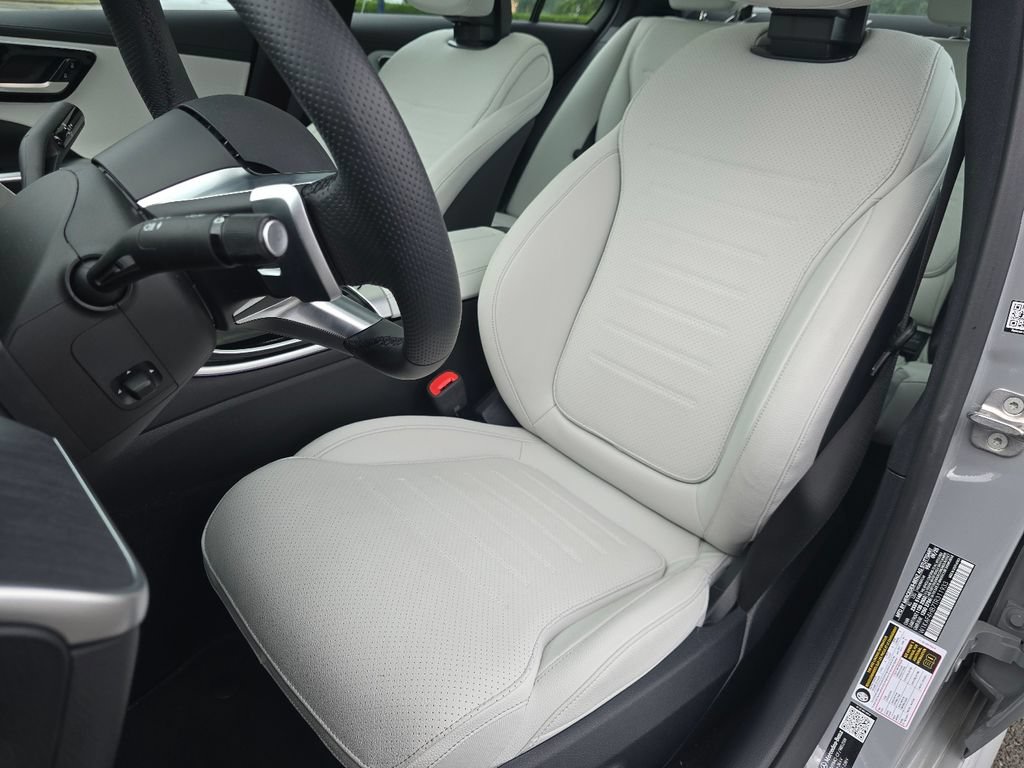 Certified 2026 Mercedes-Benz C 300 4MATIC Sedan image 26