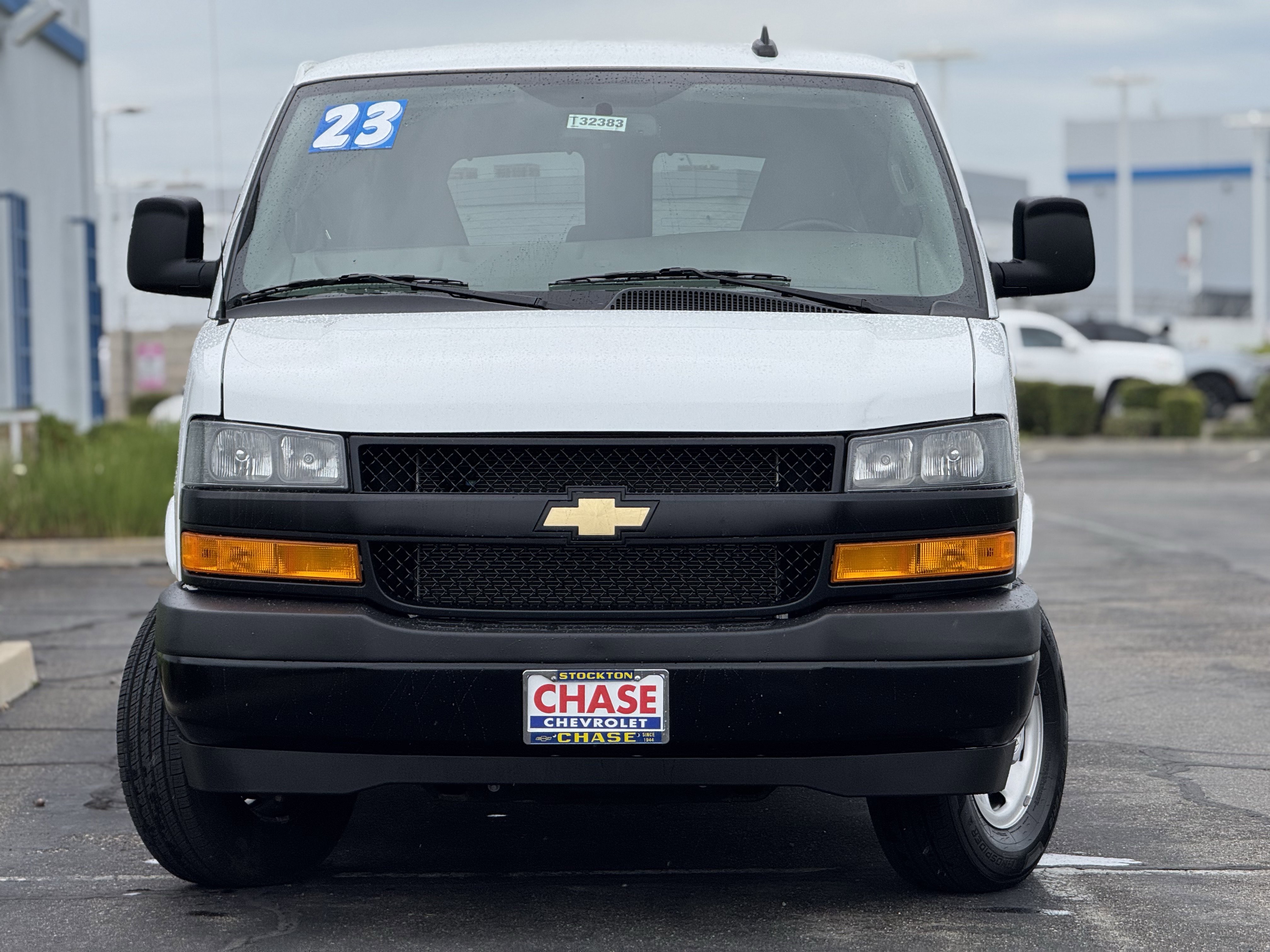 Used 2023 Chevrolet Express 3500 LS image 2