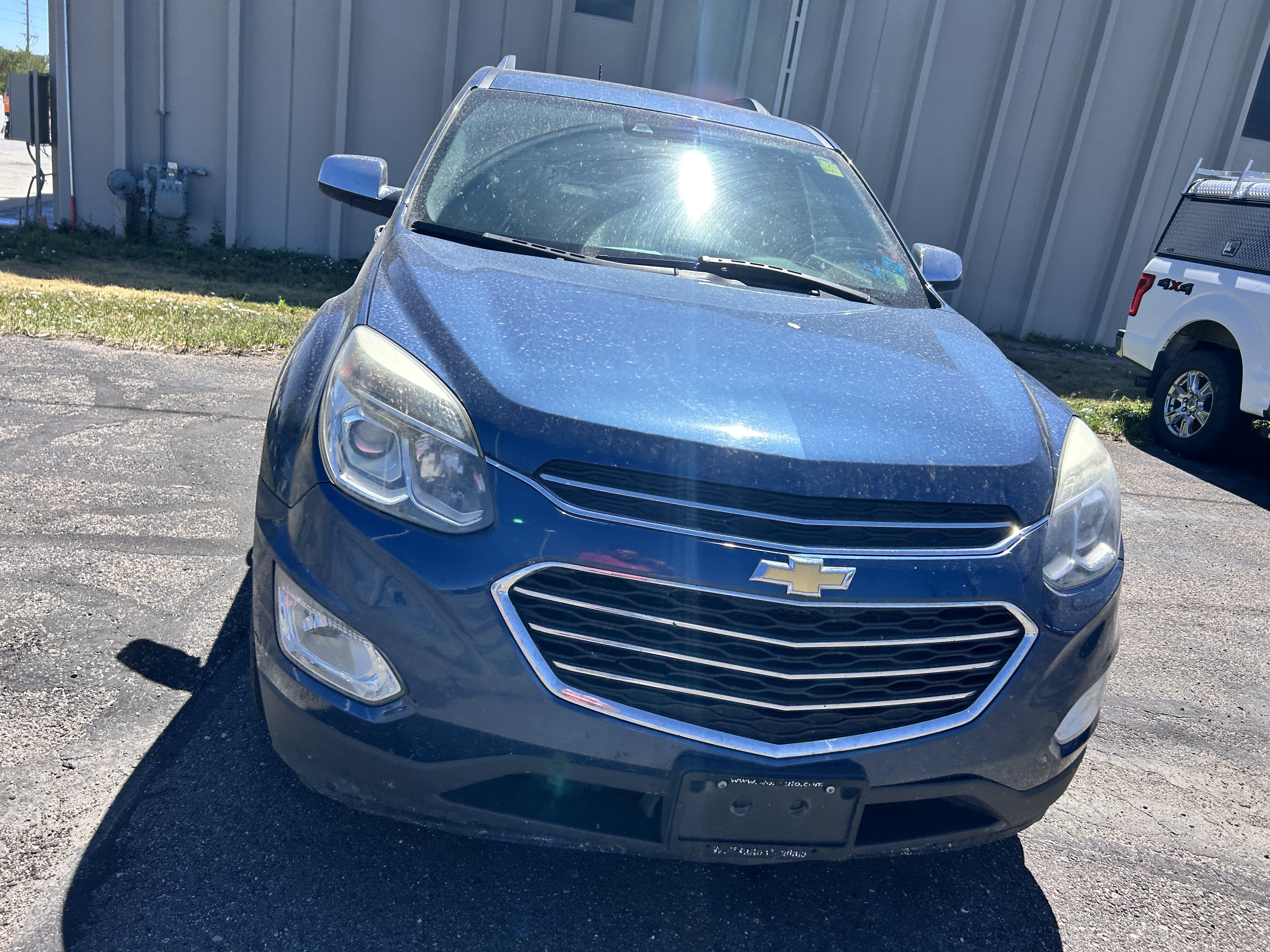Used 2016 Chevrolet Equinox LTZ w/ Enhanced Convenience Package FWD image 8